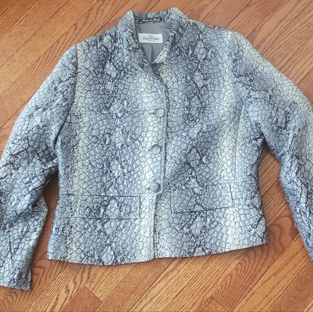 Valentino Silver Silk Snake Skin Coat 10 Medium